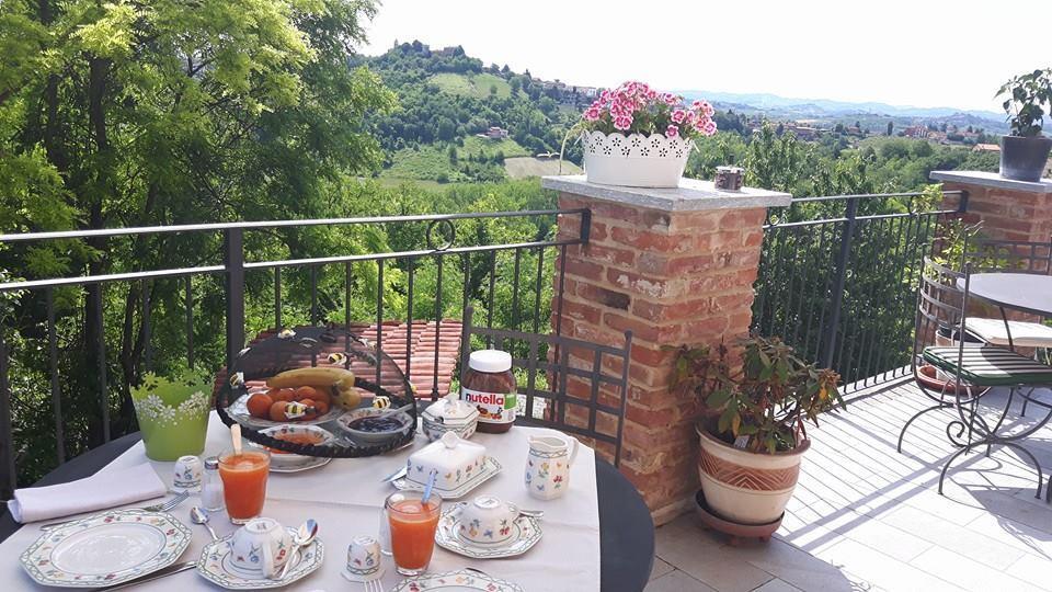 Alta Villa The Countryhouse Adults Only Boutique Bnb Vigliano d'Asti 外观 照片