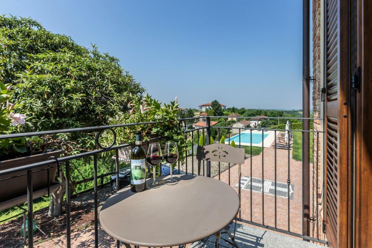 Alta Villa The Countryhouse Adults Only Boutique Bnb Vigliano d'Asti 外观 照片