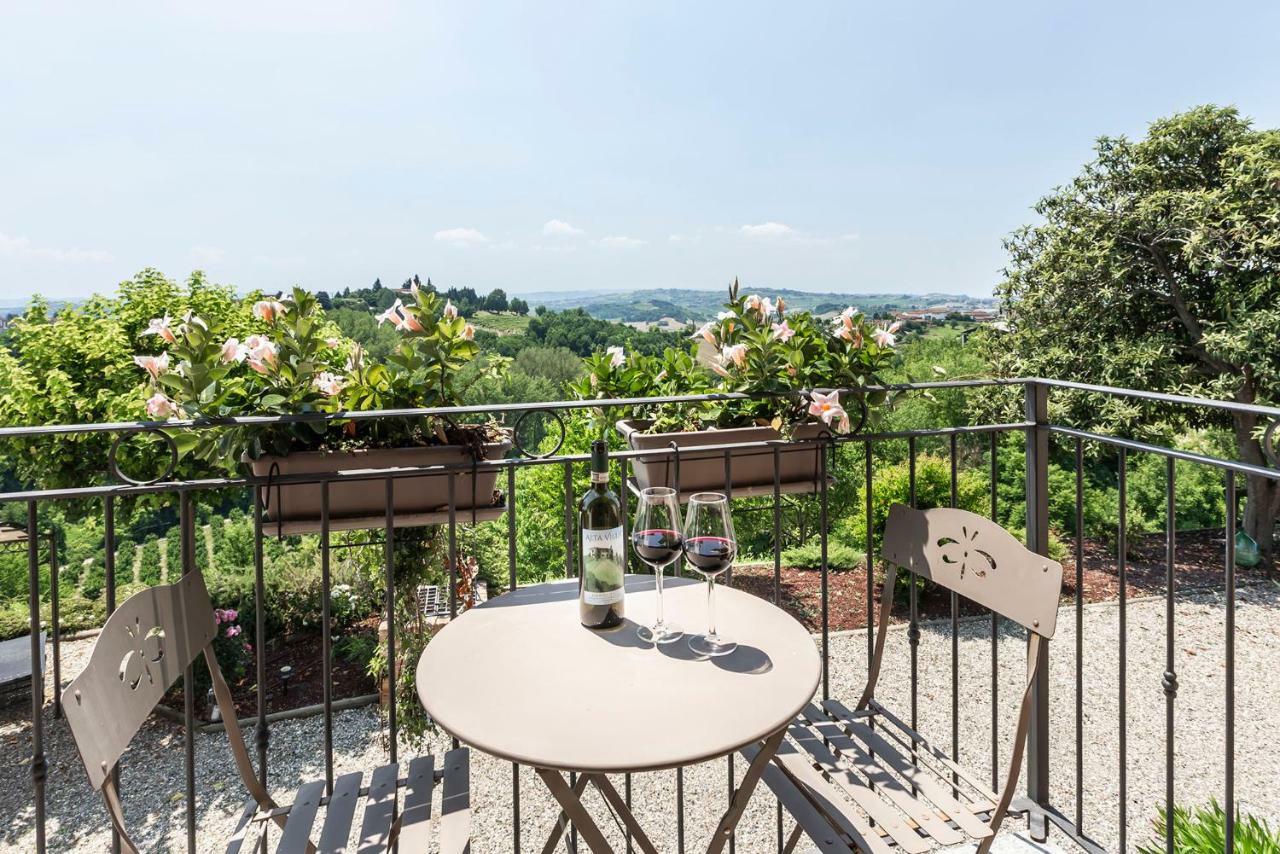 Alta Villa The Countryhouse Adults Only Boutique Bnb Vigliano d'Asti 外观 照片