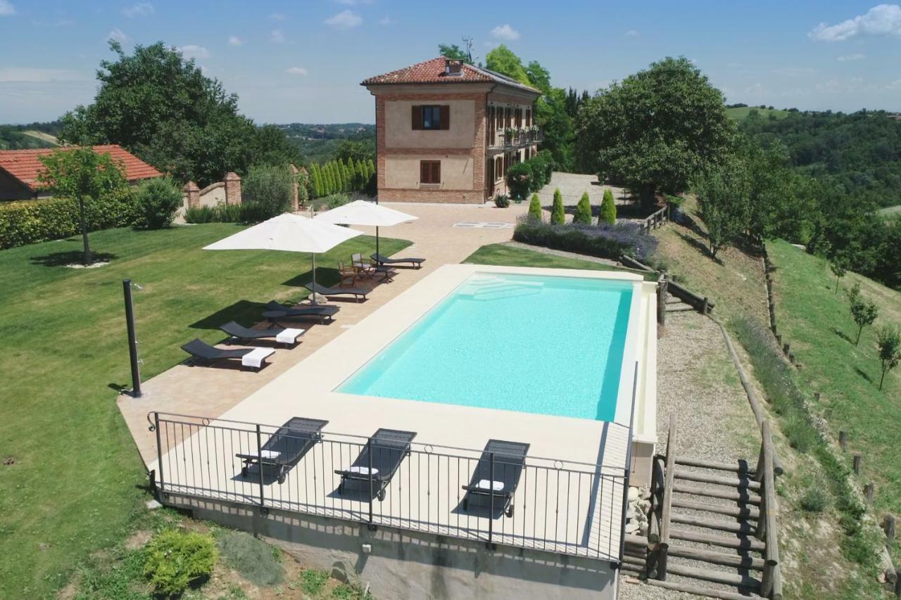 Alta Villa The Countryhouse Adults Only Boutique Bnb Vigliano d'Asti 外观 照片